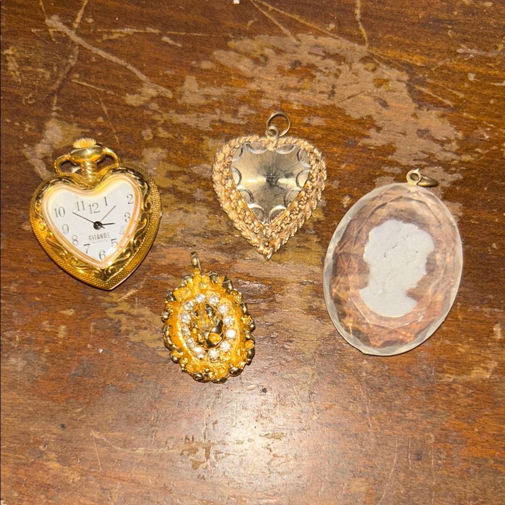 Geneva Gold Heart Necklace with Vintage Clock Face